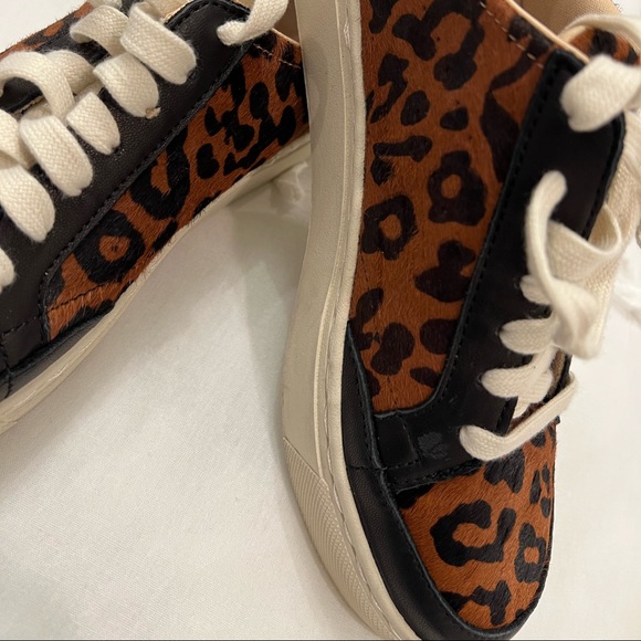 New. Sporty brown/black leopard leather sneaker. Reasonable offers are welcomed. - Picture 1 of 13
